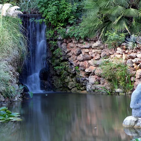 The Oasis By Don Carlos Resort (Adults Only)-3